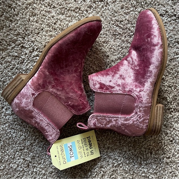 Toms Boots - Picture 3 of 5